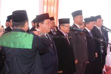 Gubernur: Kalau Ada Yang Bilang Sarat KKN, Silakan! - JPNN.com