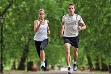 5 Olahraga Ini Meningkatkan Kesuburan, Baik untuk Pasangan yang Pengin Memiliki Momongan - JPNN.com Sumut