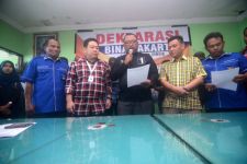 Relawan Agus-Sylvi di Jakarta Timur Dukung Ahok-Djarot - JPNN.com