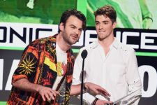 Pentas Kejutan The Chainsmokers di Kampus Arizona Berujung Penggerebekan - JPNN.com