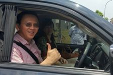 Ahok Pengin Beli Mobil, Land Cruiser atau Range Rover? - JPNN.com