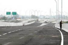 2018, Jalan Tol Jawa Barat Bagian Selatan Dibangun - JPNN.com