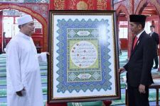 Jokowi Resmikan Agen Pembayaran Zakat Laku Pandai - JPNN.com