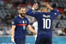 Begini Komentar Karim Benzema Soal Peluang Kylian Mbappe Gabung Real Madrid - JPNN.com