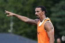 Kabar Baik Buat Milan, Zlatan Ibrahimovic Mulai Pulih dari Cedera - JPNN.com