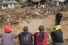 Dua Anak Korban Bencana Longsor Ditemukan, Begini Keadaannya - JPNN.com