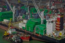 Pelabuhan Teluk Tapang Sudah Bisa Ekspor Biji Besi ke Cina - JPNN.com Sumbar