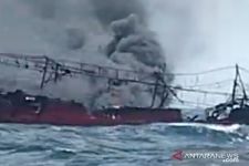 Kapal Terbakar di Perairan Tanimbar, 2 Orang Tewas, 25 ABK Lainnya Hilang - JPNN.com