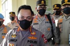 Prof Al Makin Minta Kasus Penendang Sesajen Dihentikan, Kapolri: Polisi Tidak Bisa Diintervensi - JPNN.com Bali