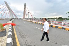 Keren! Jembatan Cable Stayed Lengkung Pertama di Indonesia Diresmikan Presiden Jokowi - JPNN.com