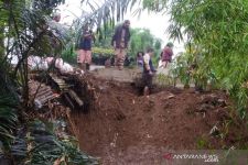 Antisipasi Bencana Pemkab Garut Gandeng Komunitas Tanam 1.000 Pohon - JPNN.com Jabar