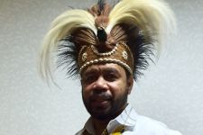 Mengenang Pahlawan Papua di Hari Pahlawan - JPNN.com