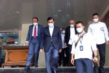 Kubu Luhut Binsar Blak-blakan Mengaku Kaget dan Kecewa - JPNN.com