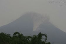Dalam Sehari, Terjadi 144 Kali Gempa Guguran di Gunung Merapi - JPNN.com Jogja