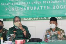 Bicara Radikalisme dan Terorisme, Bupati Ade Yasin: Waspada! - JPNN.com