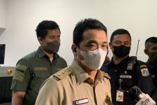 PT KAI Bongkar Bedeng Warga di Dekat JIS, Wagub Riza Berkata Begini - JPNN.com Jakarta