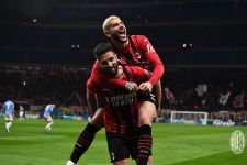 AC Milan vs Lazio: Rossoneri Cukur Tim Ibu Kota, Olivier Giroud Ukir Rekor Unik - JPNN.com