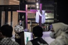 Menghadiri Paskah di GPIB Immanuel, Gubernur Anies Baswedan Berpesan Begini - JPNN.com