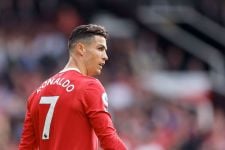 Kelakar Robert Alberts Soal Ronaldo Hijrah ke Persib - JPNN.com Jabar
