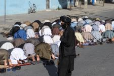 Idulfitri di Afghanistan: Momen Hari Raya yang Penuh Ketakutan - JPNN.com NTB