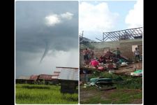 Belasan Rumah di Kapuas Rusak Berat Diterjang Angin Puting Beliung  - JPNN.com