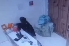 Eh Lihat, Wanita Ini Terekam CCTV Sedang Berbuat Dosa Pas Ruangan Lagi Sepi - JPNN.com Jatim