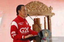 Jokowi di Hadapan Projo: Jangan Tergesa-gesa, Dinamika Politik Sekarang belum Jelas - JPNN.com