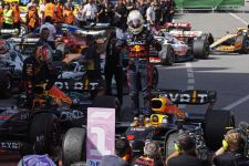 F1 2023, Hamilton dan Verstappen Berpotensi Lampaui Rekor Milik Schumacher - JPNN.com