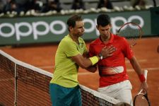 Rafael Nadal Butuh 4 Jam 12 Menit untuk Balas Dendam di Roland Garros - JPNN.com