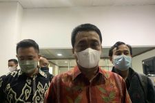 Wagub Riza Minta Maaf atas Meninggalnya 3 Siswa Akibat Tembok MTsN 19 Roboh - JPNN.com Jakarta