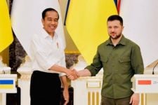 Dukung Tatar Krimea, Ukraina Tetapkan 2 Hari Besar Islam Jadi Libur Nasional - JPNN.com