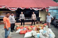 1 Ton Miras Sopi tak Bertuan Disita Polisi di Kota Ambon - JPNN.com