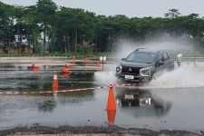 Baru Tahu, Mitsubishi Xpander Cross Ternyata Mirip Pajero Sport - JPNN.com