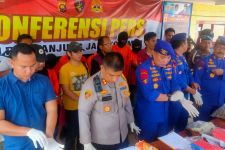 Kawanan Bajak Laut Perompak Kapal Nelayan di Jambi Akhirnya Ditangkap Polisi - JPNN.com