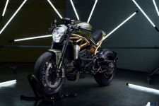 Ducati Monster 2017 Berlapis Emas 24 Karat, Wow! - JPNN.com