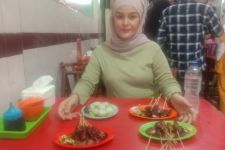 Rompok Nedo, Satai Legendaris di Palembang, Rekomendasi untuk Kuliner Akhir Pekan - JPNN.com