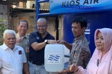 Ada 7 Kios Air Baru di Muara Angke, Harganya Terjangkau - JPNN.com Jakarta