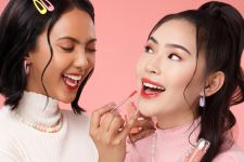 Rekomendasi Lip Tint yang Cocok untuk Semua Warna Kulit - JPNN.com