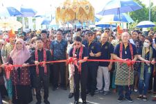 Singkawang & Sambas Resmikan Gerbang Mahligai Pesisir, 3 Unit Astra Financial Berperan Besar - JPNN.com