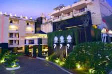 Sebelum Liburan ke Kuta Bali, Berikut Ini 6 Rekomendasi Hotel yang Bisa Dipilih - JPNN.com