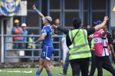 Respons Pelatih dan Pemain Persib Soal Antusiasme Bobotoh di Bandung, Ingatkan Soal Ini! - JPNN.com