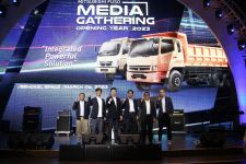 Tahun Ini, Mitsubishi Fuso Optimistis Bisa Kuasai Pasar Kendaraan Niaga 45 Persen - JPNN.com