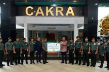 Enesis Group Berikan 1.000 Healty Kit untuk Prajurit Kostrad - JPNN.com