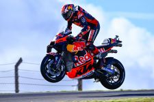 Diminta Mundur dari MotoGP, KTM Jawab Tegas: Ready To Race - JPNN.com