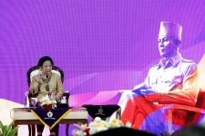 Indonesia Negara Maritim, Megawati Ingin Kekuatan Militer Laut NKRI Diperkuat - JPNN.com