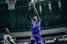 IBL 2023: Tampil Pincang, Prawira Bandung Bungkam RANS PIK Basketball - JPNN.com