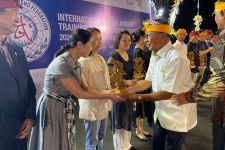 Gelar Penataran Juri Wushu Internasional, Airlangga Hartarto Dipuji Menpora Dito - JPNN.com