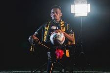 Bos Dewa United Ungkap Alasan Mendatangkan Ricky Kambuaya  - JPNN.com Jateng