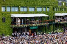 4 Jam 42 Menit! Carlos Alcaraz Taklukkan Novak Djokovic di Final Wimbledon 2023 - JPNN.com