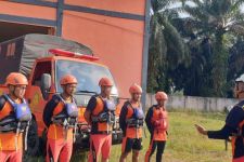 Kakek 98 Tahun Tenggelam di Sungai Batanghari Jambi, Basarnas Bergerak - JPNN.com